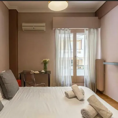 Holodek Apartments Ground & Semibasement Apartment Athens