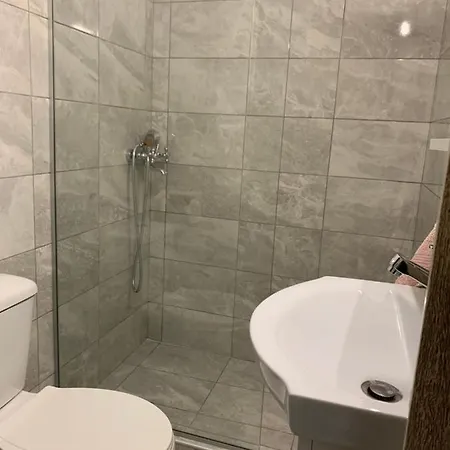 Appartamento Holodek Goudi Semi-basement *